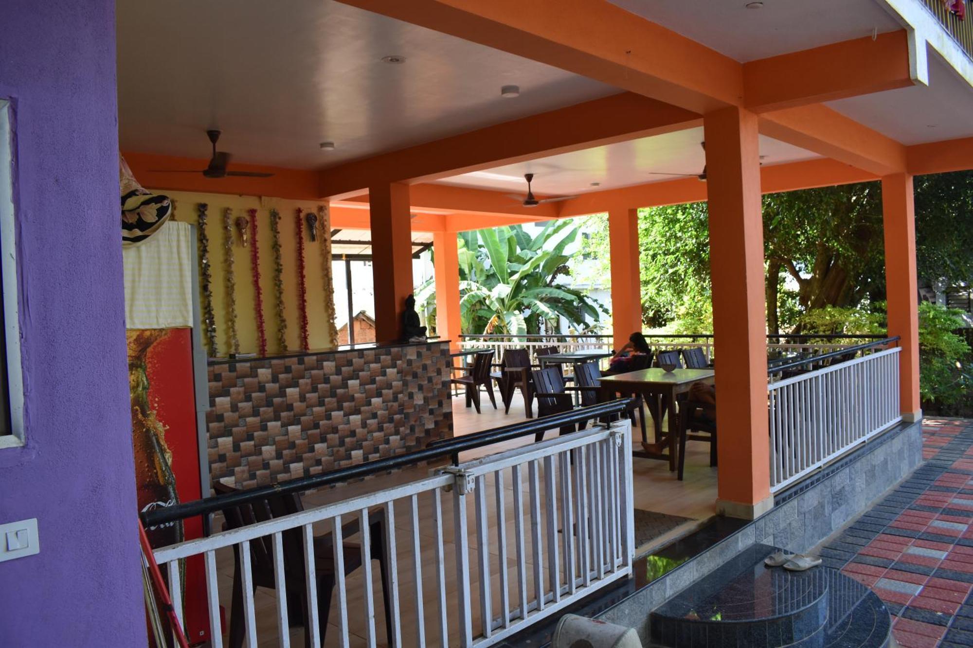 Gundappa Cafe Gokarna Kudle Beach מראה חיצוני תמונה