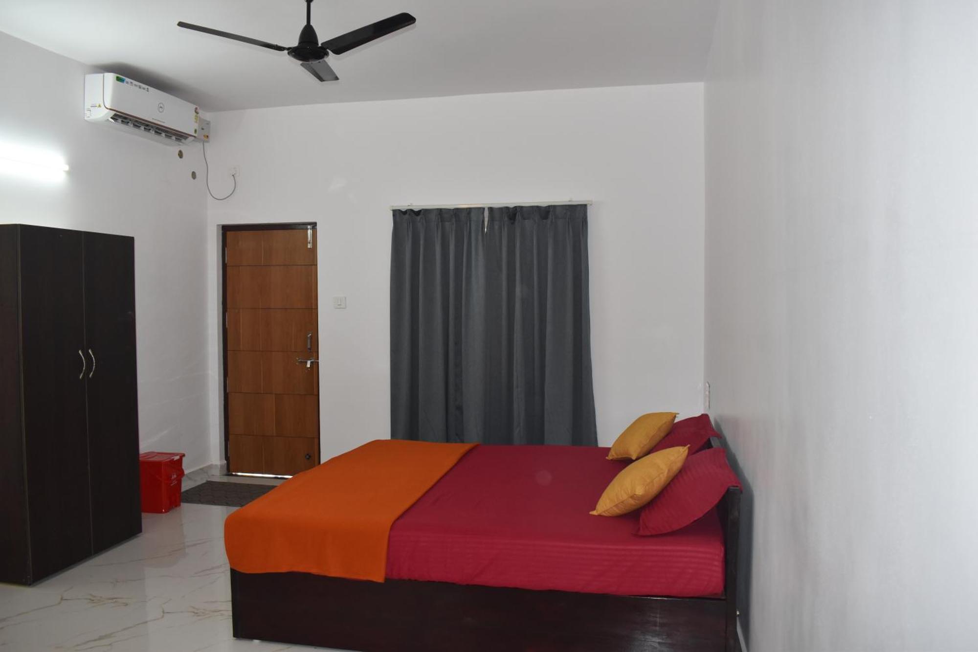 Gundappa Cafe Gokarna Kudle Beach מראה חיצוני תמונה